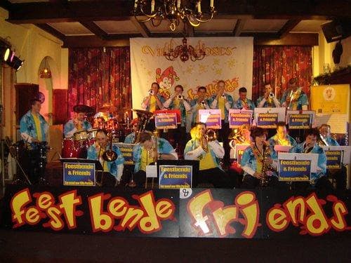 Feestbende & Friends