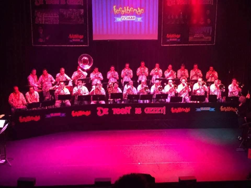 Jubileumshow "De Toon is gezet"