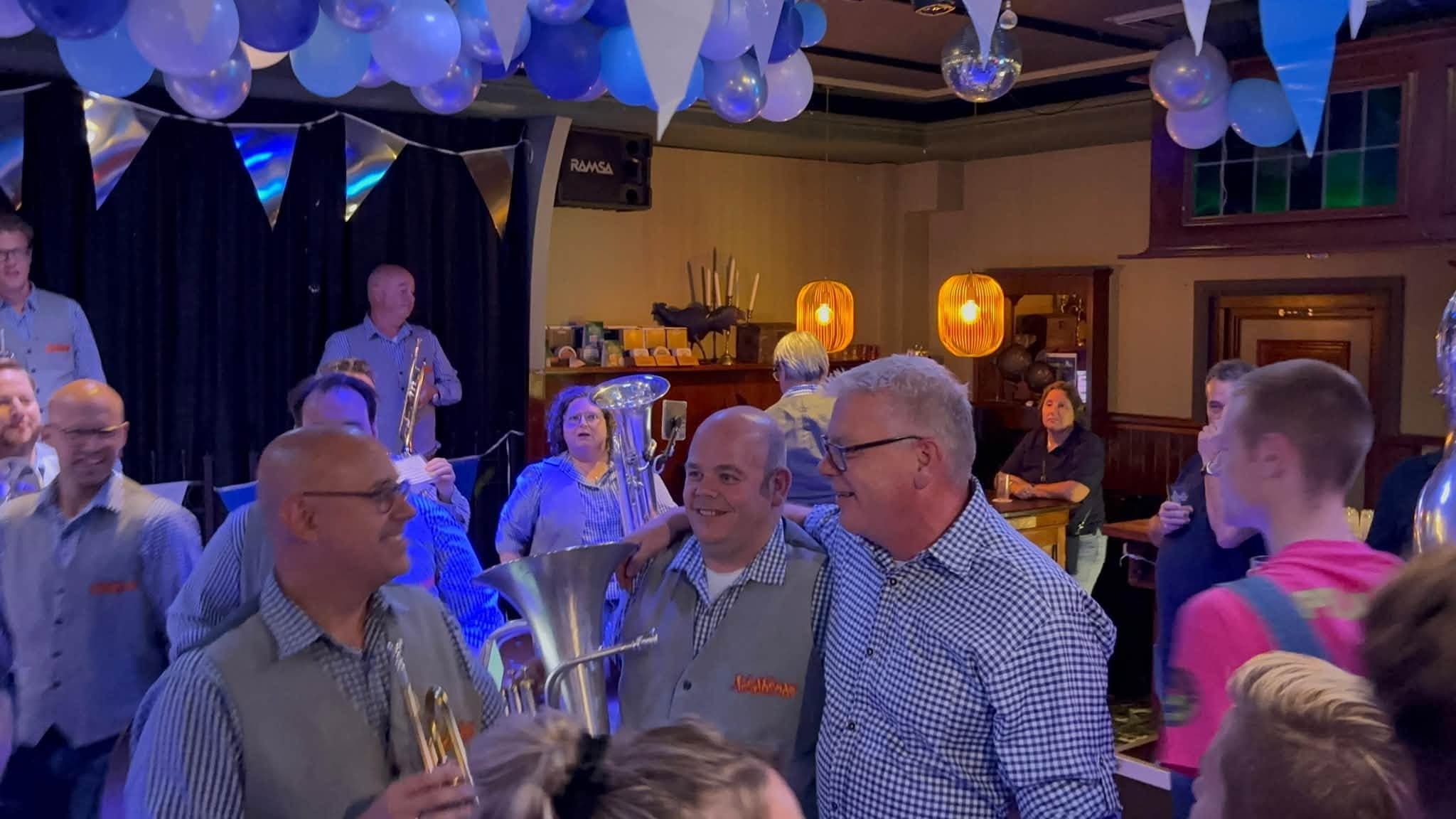 Week vol repetitie, jubileumplannen en afscheid